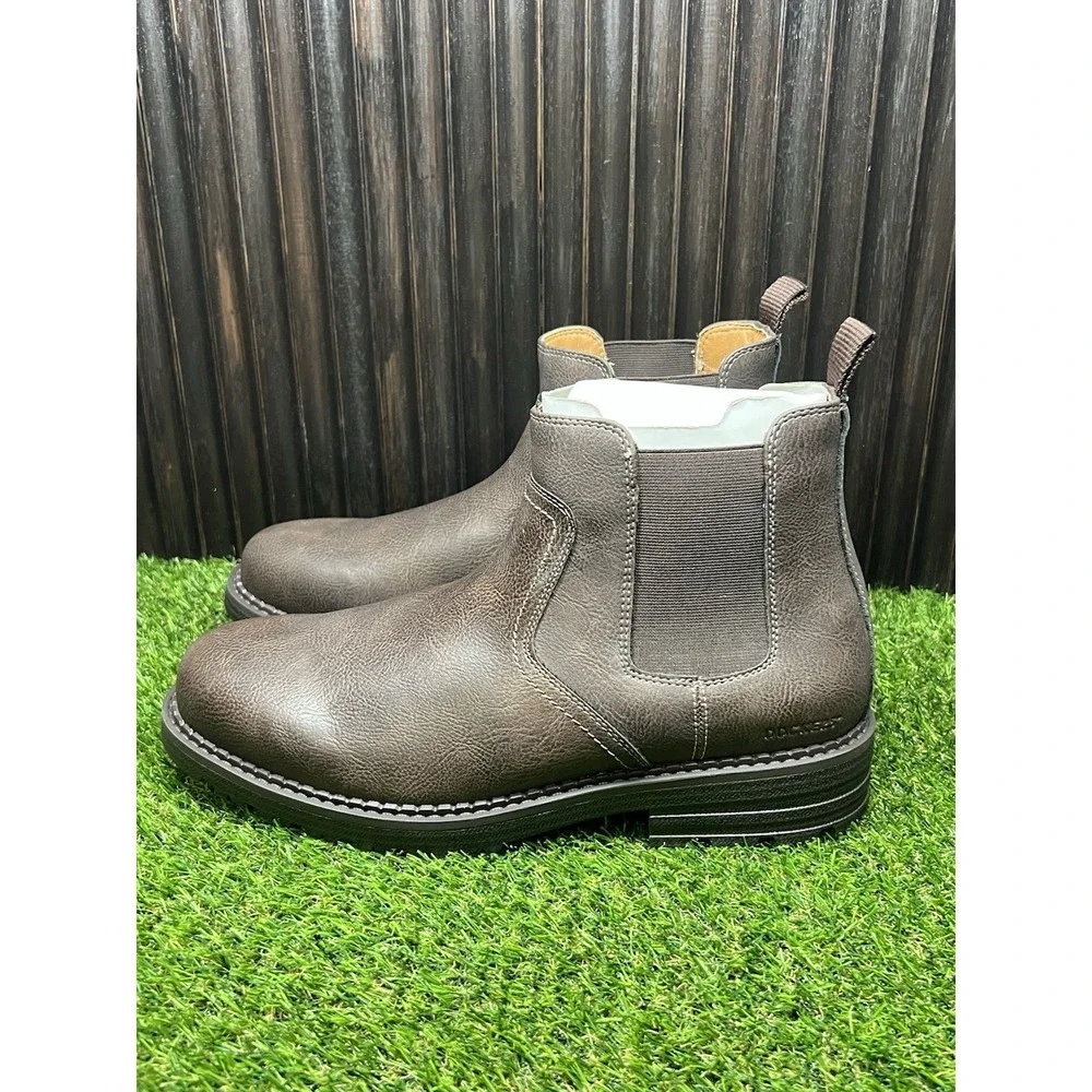 Dockers size 12